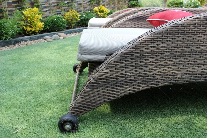 Giường Tắm Nắng Cổ Điển Kèm Bàn RABD-076 1 Chất liệu mây nhựa cao cấp, hiện đại