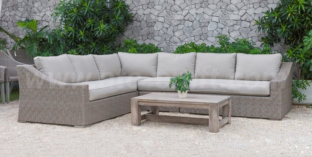 Bộ bàn ghế sofa mây nhựa cho bài trí phòng khách ngoài trời
