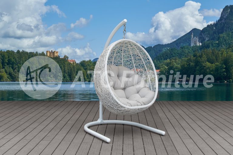 2022 xu hướng nội thất ghế xích đu hình tròn ngoài trời