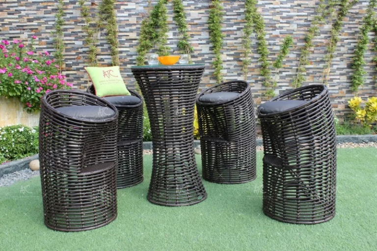 Top 7 Mẫu Ghế Mây Đơn Với Thiết Kế Độc Đáo Nhất 2 Bộ ghế mây đơn cao độc đáo RABR-111
