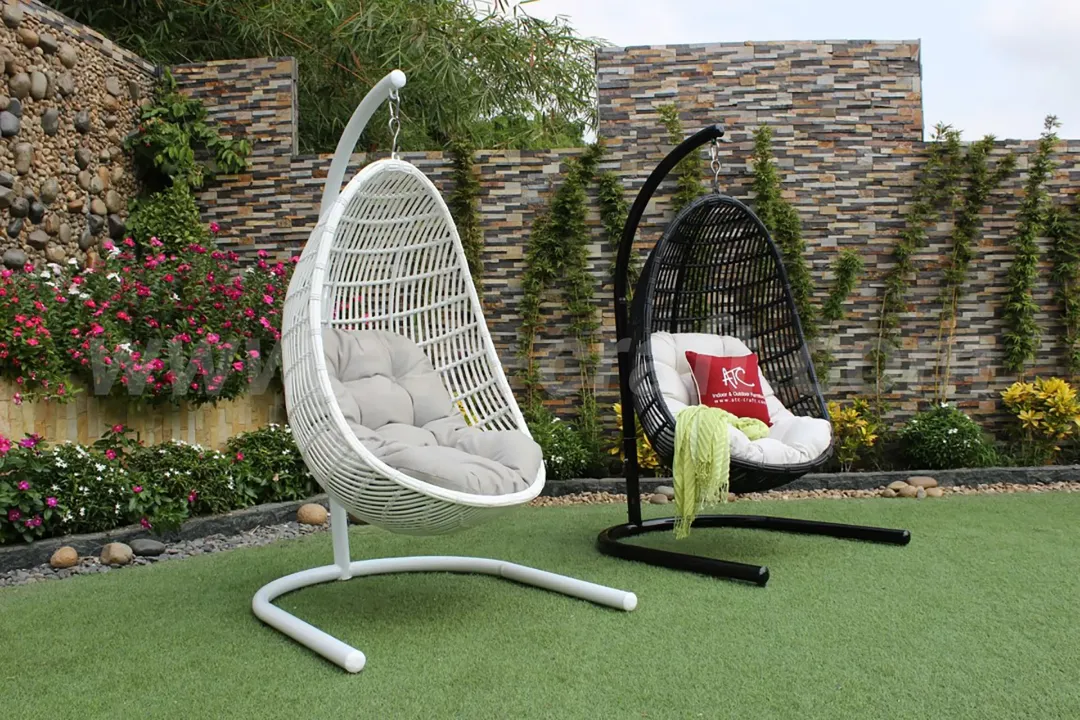 Mẫu xích đu hình quả trứng với đa dạng màu sắc