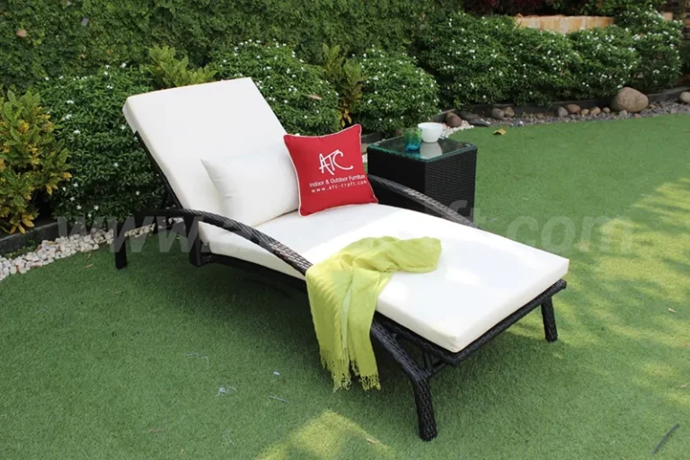 ghế nằm phơi nắng