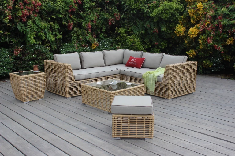 10+ Mẫu Sofa Mây Tre Đan Giá Rẻ Được Săn Đón Nhất Năm Nay 4 Bộ sofa góc L giả tre ngoài trời với thiết kế hiện đại