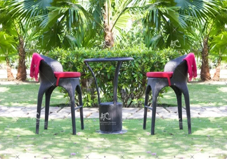 Chất liệu bàn ghế quầy bar đa dạng tùy theo nhu cầu khách hàng