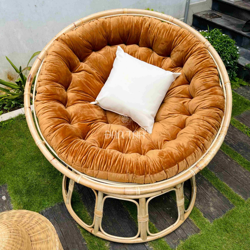 Ghế Papasan được trang bị đệm dày dặn, êm ái