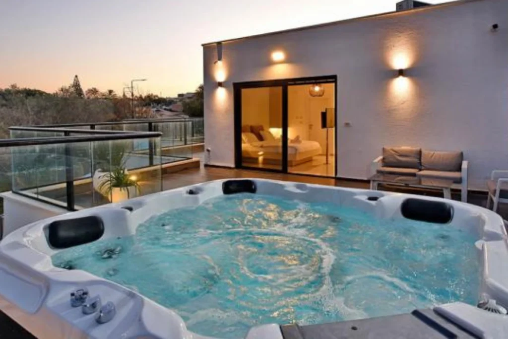 10+ ý tưởng biến sân thượng đẹp tuyệt thiên đường nghỉ dưỡng 4 Jacuzzi trên cao nơi thư giãn lý tưởng sau ngày dài mệt mỏi
