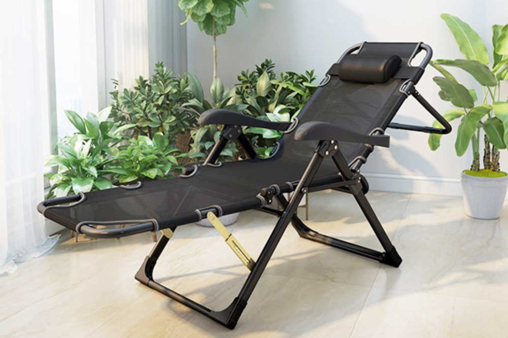25+ Mẫu Ghế Lười Thư Giãn Cao Cấp Và Nơi Bán Uy Tín Bạn Nên Biết 11 Ghế xếp thư giãn có thể gấp gọn, khung nhẹ dễ di chuyển, phù hợp không gian trong nhà cần linh hoạt bố trí