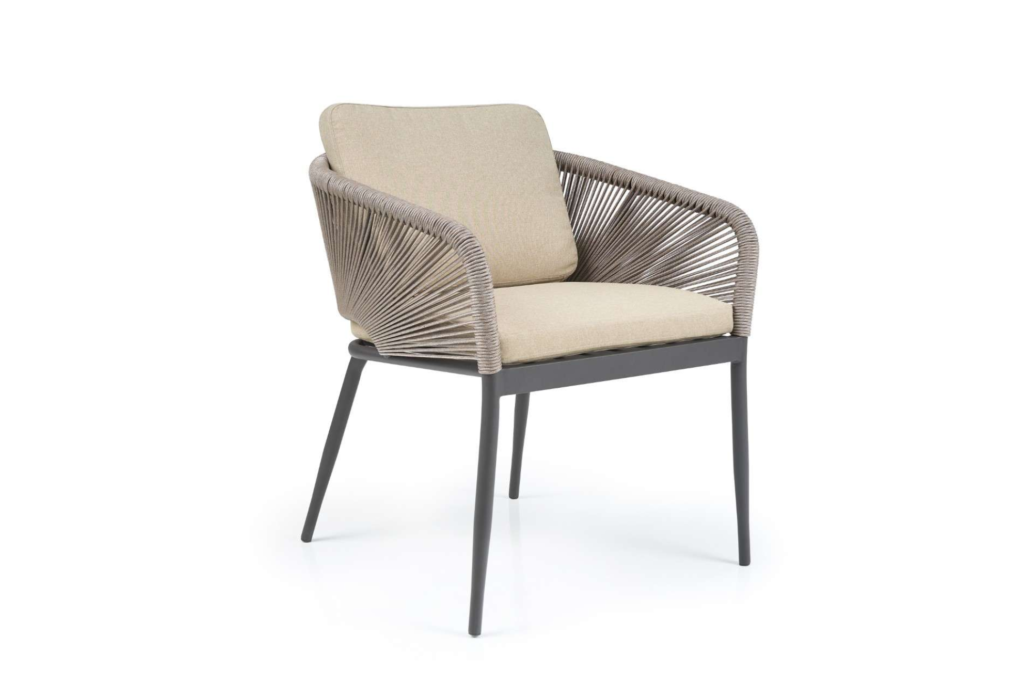 25+ Mẫu Ghế Lười Thư Giãn Cao Cấp Và Nơi Bán Uy Tín Bạn Nên Biết 23 Ghế lười dây đan giúp ghế trở nên tỉ mỉ gọn nhẹ thích hợp với nhiều không gian khác nhau trong nhà và ngoài trời.