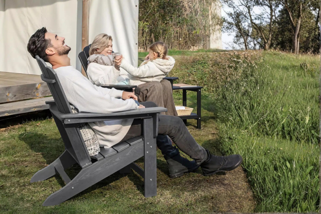 Ghế tựa lưng công thái học duy trì đường cong S cột sống giúp giảm áp lực đốt sống
